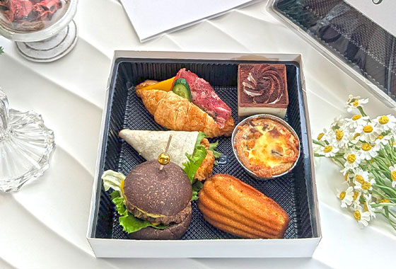 精緻開窗300元餐盒C