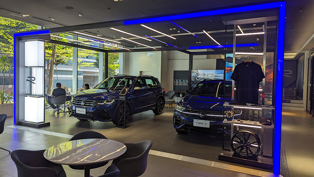 德國福斯旗艦店萬聖節活動