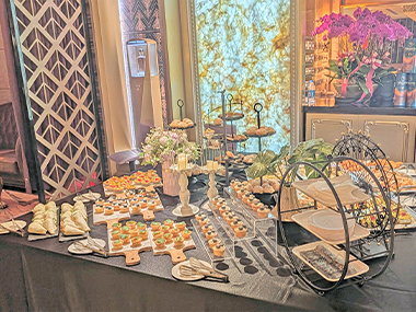 璀璨商機、歲末狂歡！「偉多利」精緻手作點亮鴻欣商務聯誼會聖誕盛典